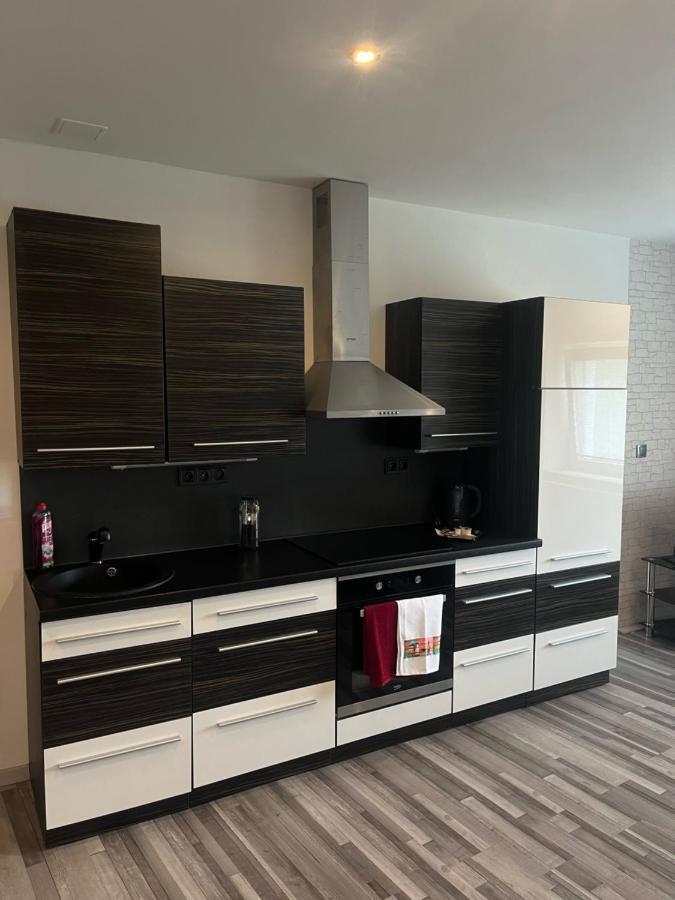 Apartman V Rodinnem Dome Jaromer Luaran gambar