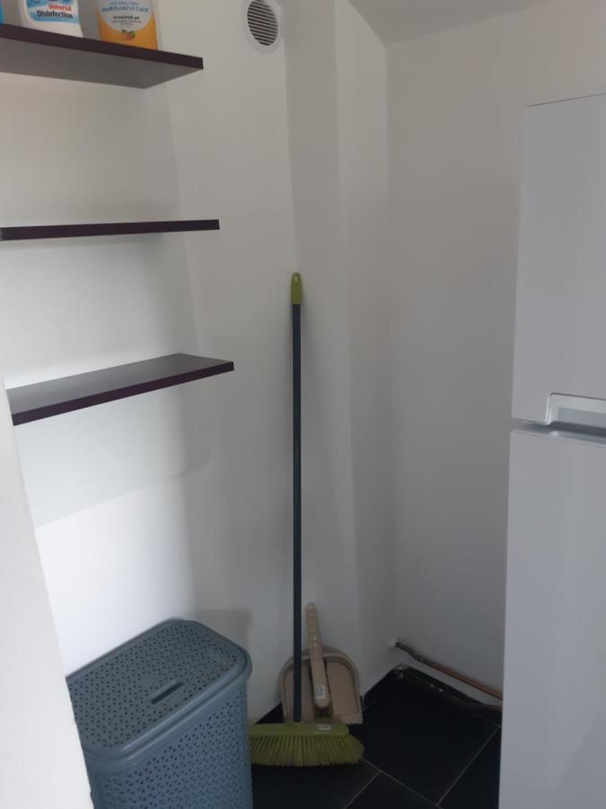 Apartman V Rodinnem Dome Jaromer Luaran gambar